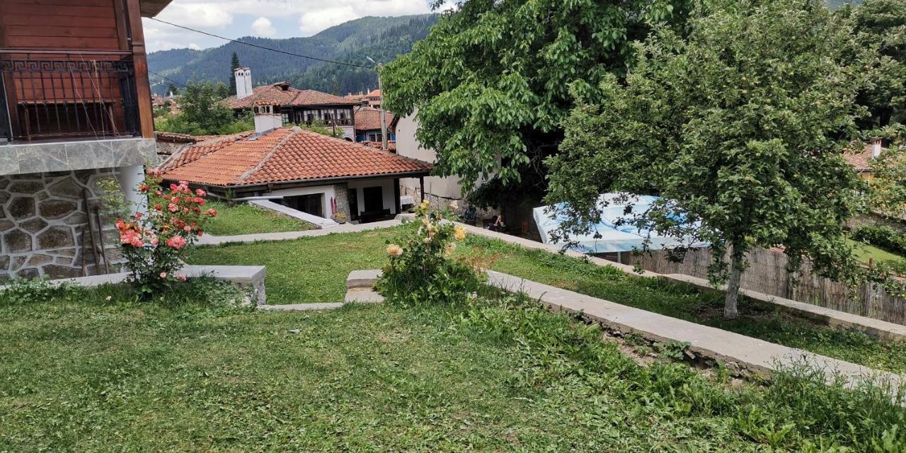 Апартамент При Рени Koprivshtitsa Exterior photo